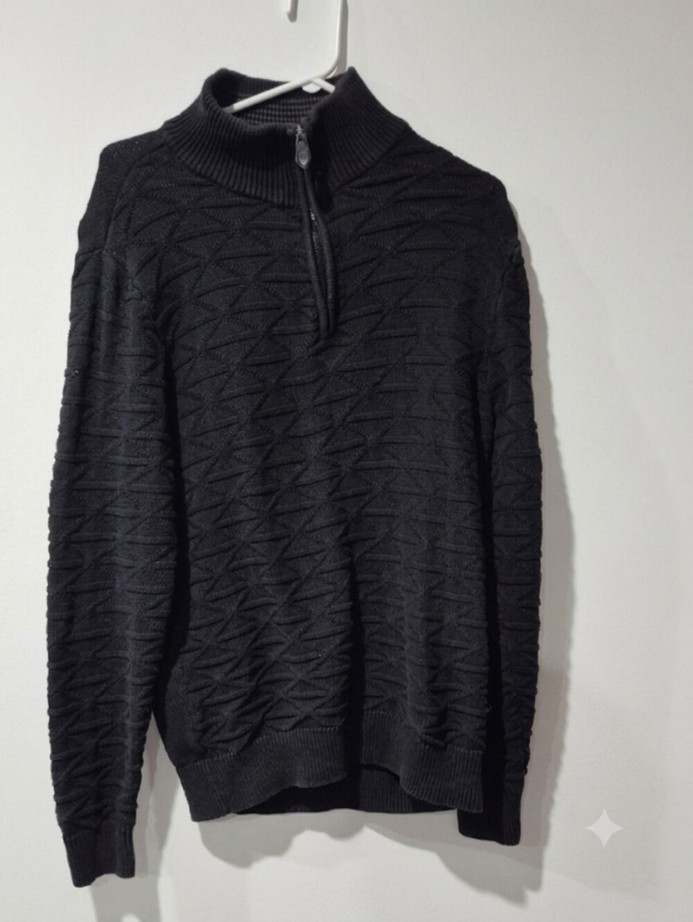 Men's Black Quarter-Zip Size L